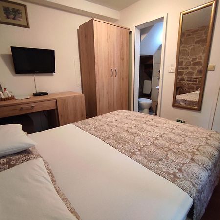 Guesthouse Mirula Split Exteriér fotografie